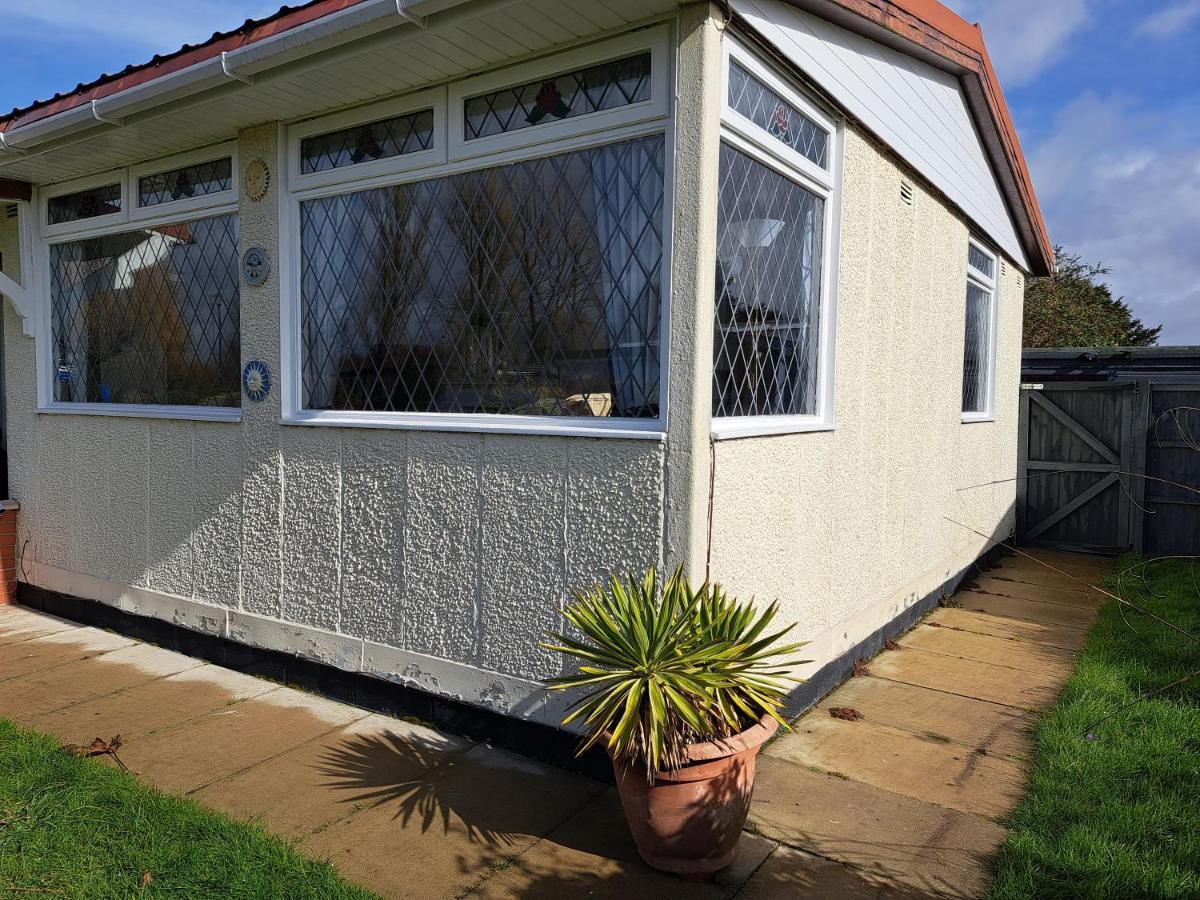 Beach & Tonic Beachside Chalet Humberston Zewnętrze zdjęcie